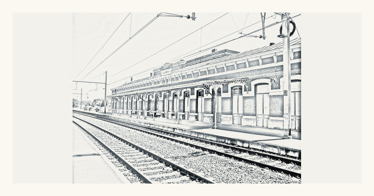 The railway station of Quiévrain, une vue locale documentée de Quiévrain